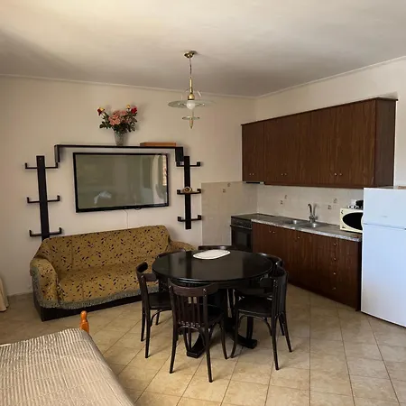 Daire Panos' - 50m Above The Sea