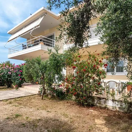 Apartment Panos' - 50m Above The Sea