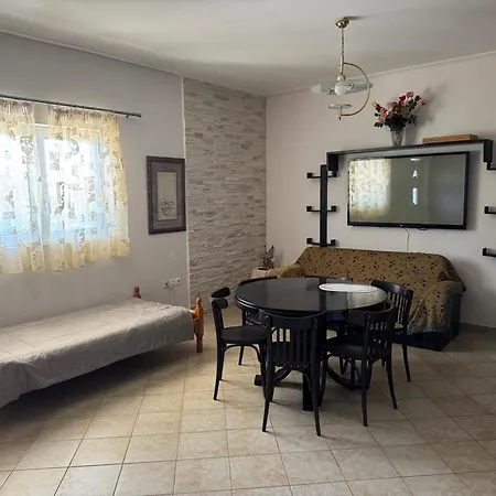 Apartamento Panos' - 50m Above The Sea