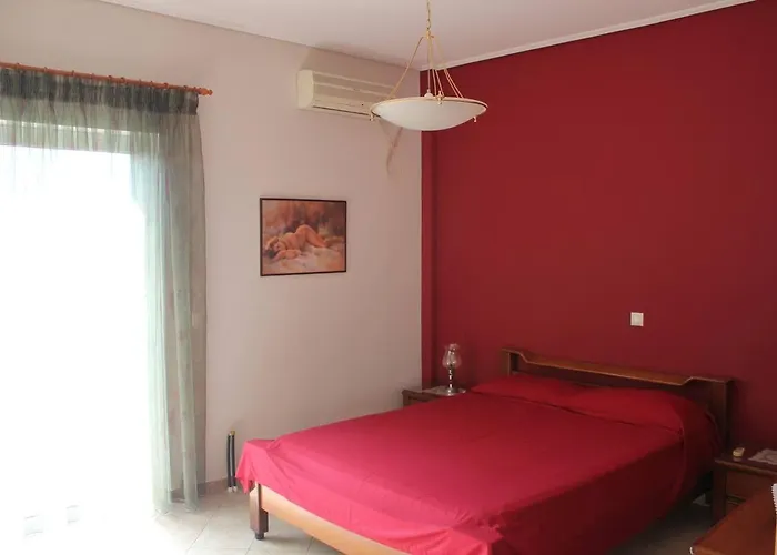 Panos' - 50m Above The Sea Apartment