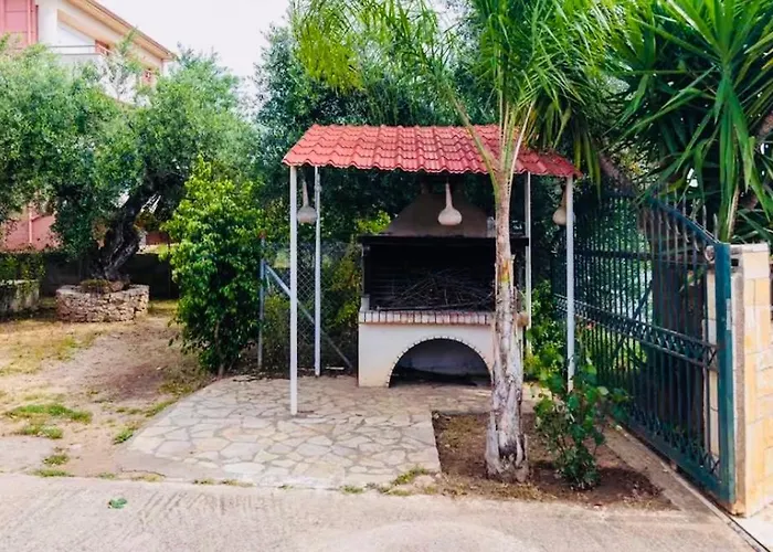 Panos' - 50m Above The Sea Apartment Chrani